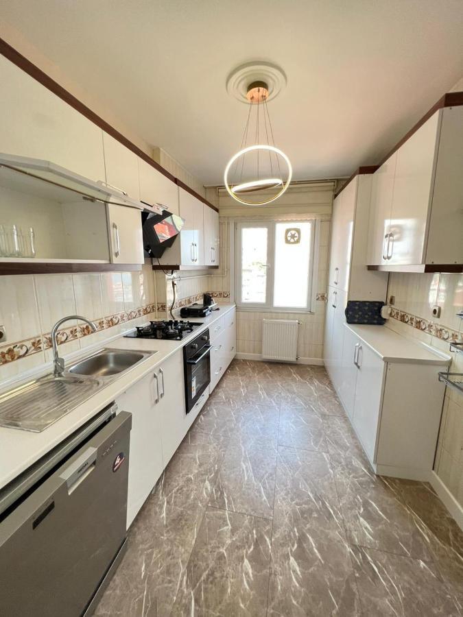 Cihangir Ekinci Plaza Apartament Stambuł