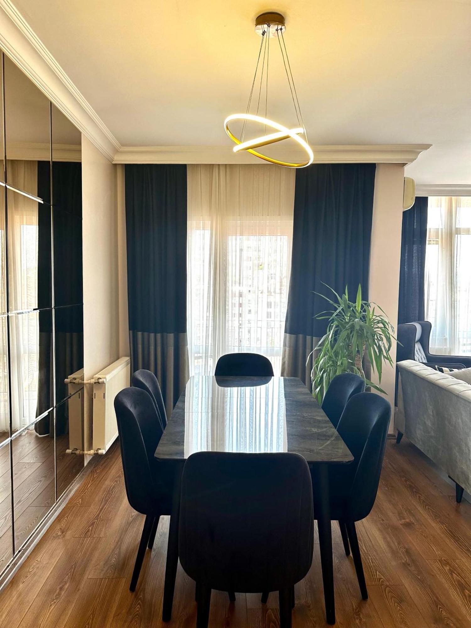 Cihangir Ekinci Plaza Apartament